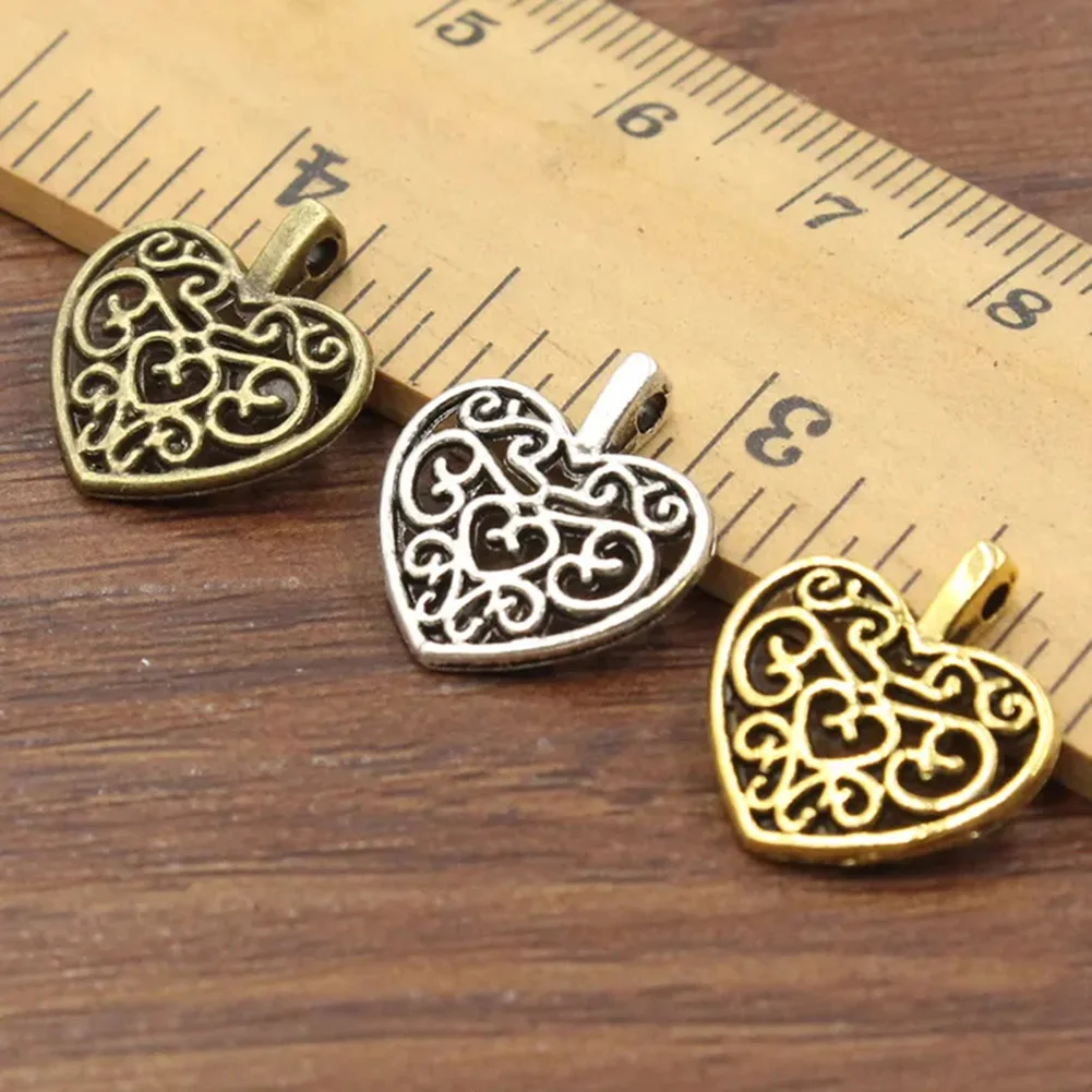 20pcs Zinc Alloy Hollow Love Pendants Bracelet Necklace Headwear Making Accessories Handmade DIY Accessories Silver/bronze/gold
20pcs Zinc Alloy Hollow Love Pendants Bracelet Necklace Headwear Making Accessories Handmade DIY Accessories Silver/bronze/gold