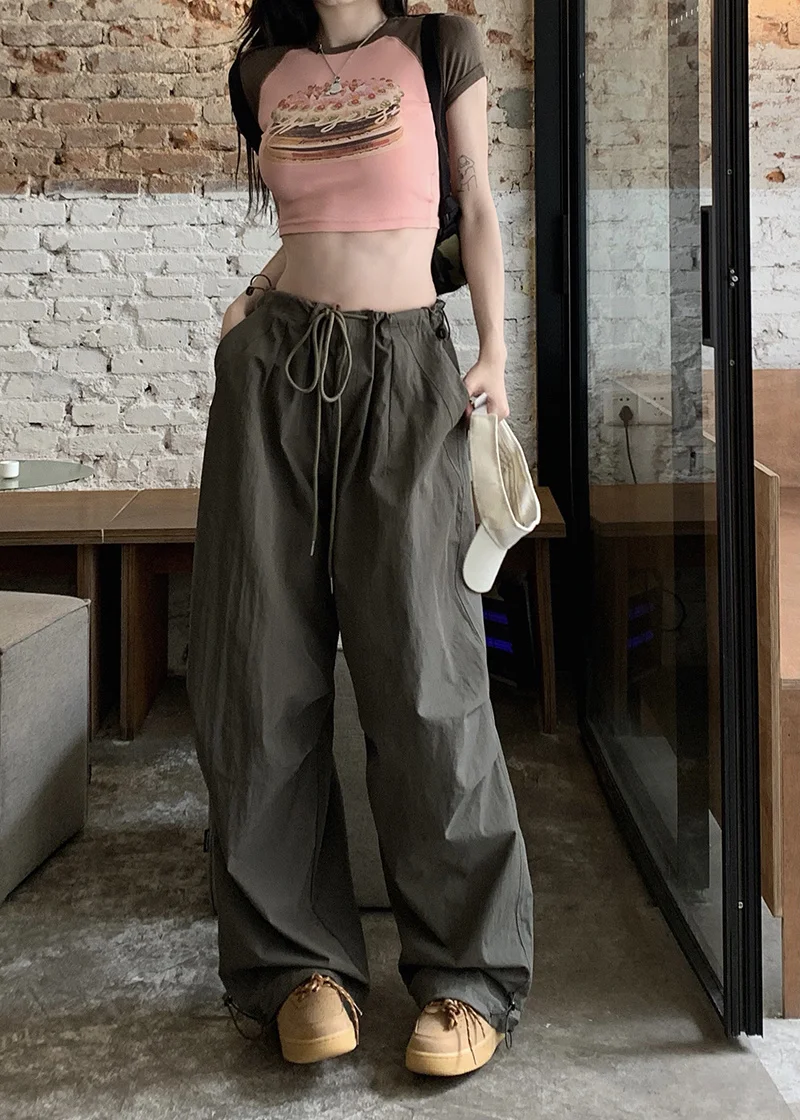 2023 American Street-style Chic Women's Fashion Retro Drawstring Loose Work Pants For Edgy And Modern Look
2023 American Street-style Chic Women's Fashion Retro Drawstring Loose Work Pants For Edgy And Modern Look