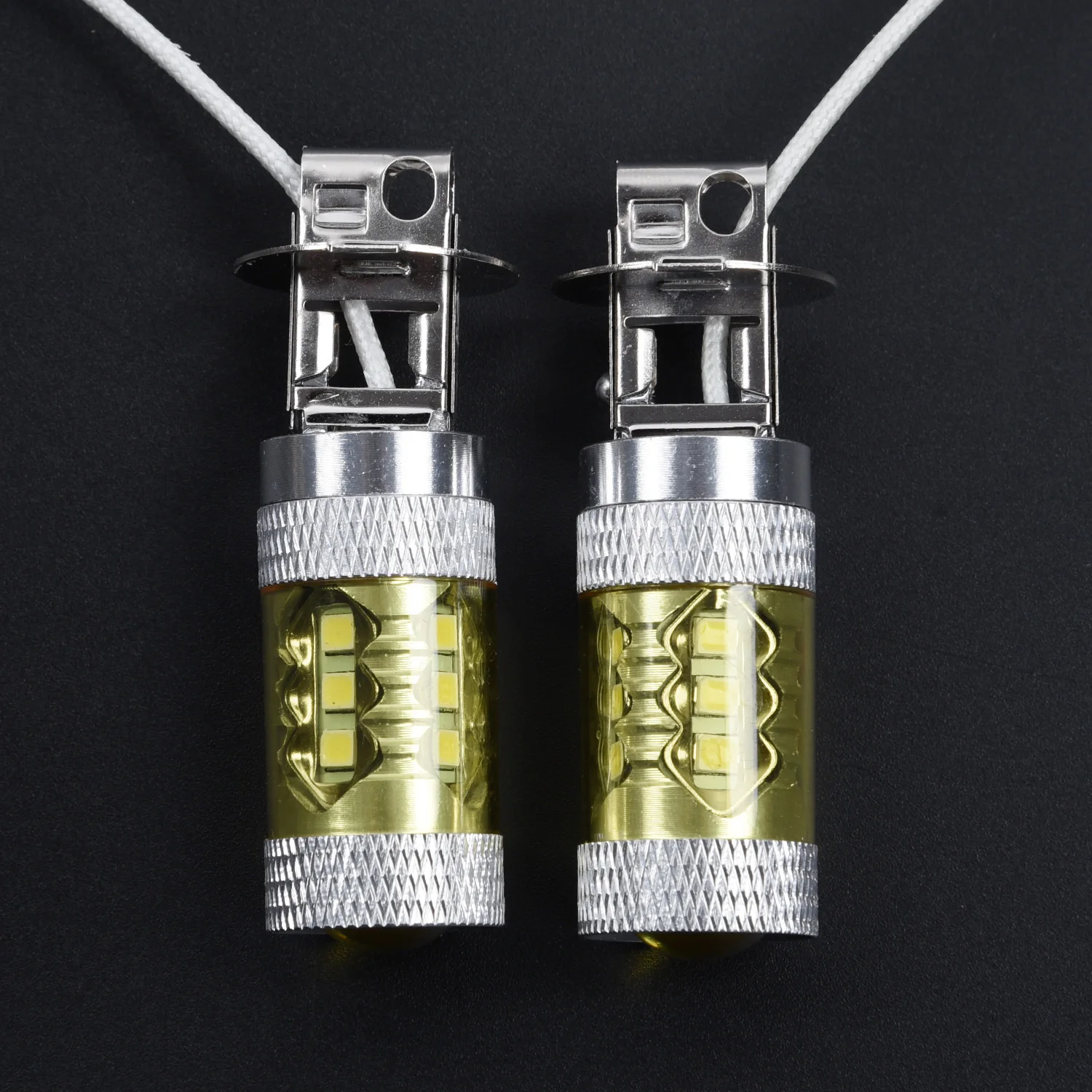 2pcs Set 12-24V H3 80W 16 SMD LED Car Fog Light Bulb Yellow High Power Truck 1500lm-Accessories For Vehicles
2pcs Set 12-24V H3 80W 16 SMD LED Car Fog Light Bulb Yellow High Power Truck 1500lm-Accessories For Vehicles