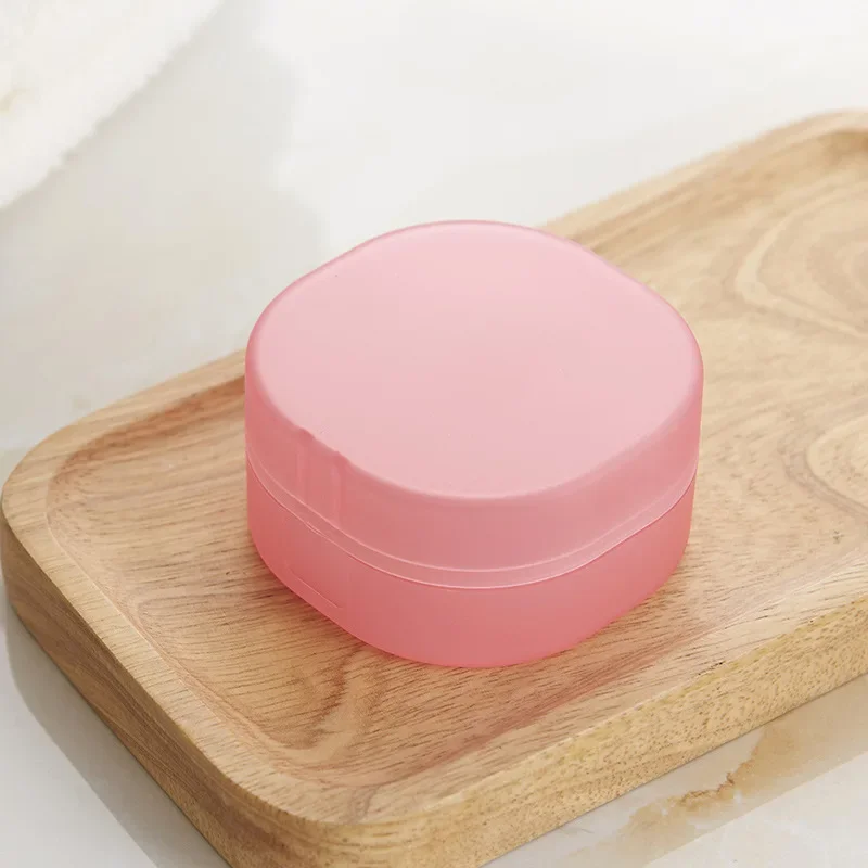 Компактная квадратная переносная Коробка для мыла, прозрачная Пластиковая Коробка для мыла ручной работы из аэробного пластика, многоцветная Коробка для мыла из полипропилена
Компактная квадратная переносная Коробка для мыла, прозрачная Пластиковая Коробка для мыла ручной работы из аэробного пластика, многоцветная Коробка для мыла из полипропилена