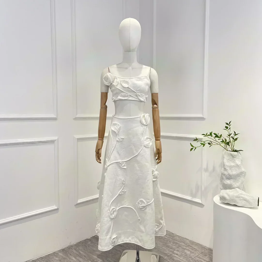 High Quality 2023 New Arrivals Ruffles Folds Spring Summer Woman Vintage Casual Top and Skirt Set
High Quality 2023 New Arrivals Ruffles Folds Spring Summer Woman Vintage Casual Top and Skirt Set