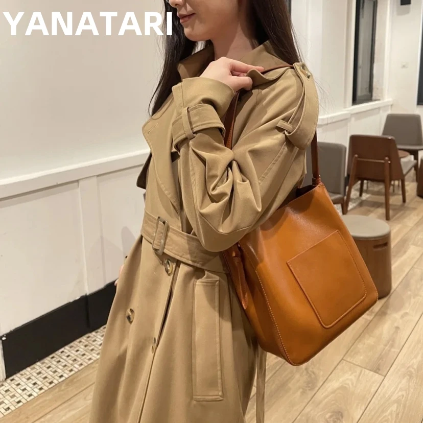 Genuine leather red shoulder bag woman minimalist crossbody bag cowhide handbags female luxury bag Large capacity tote bag
Genuine leather red shoulder bag woman minimalist crossbody bag cowhide handbags female luxury bag Large capacity tote bag