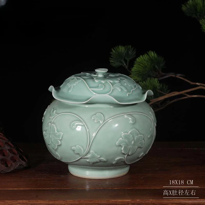 High-grade porcelain rice jar celadon art cover jar antique shelf storage decorative jar
High-grade porcelain rice jar celadon art cover jar antique shelf storage decorative jar