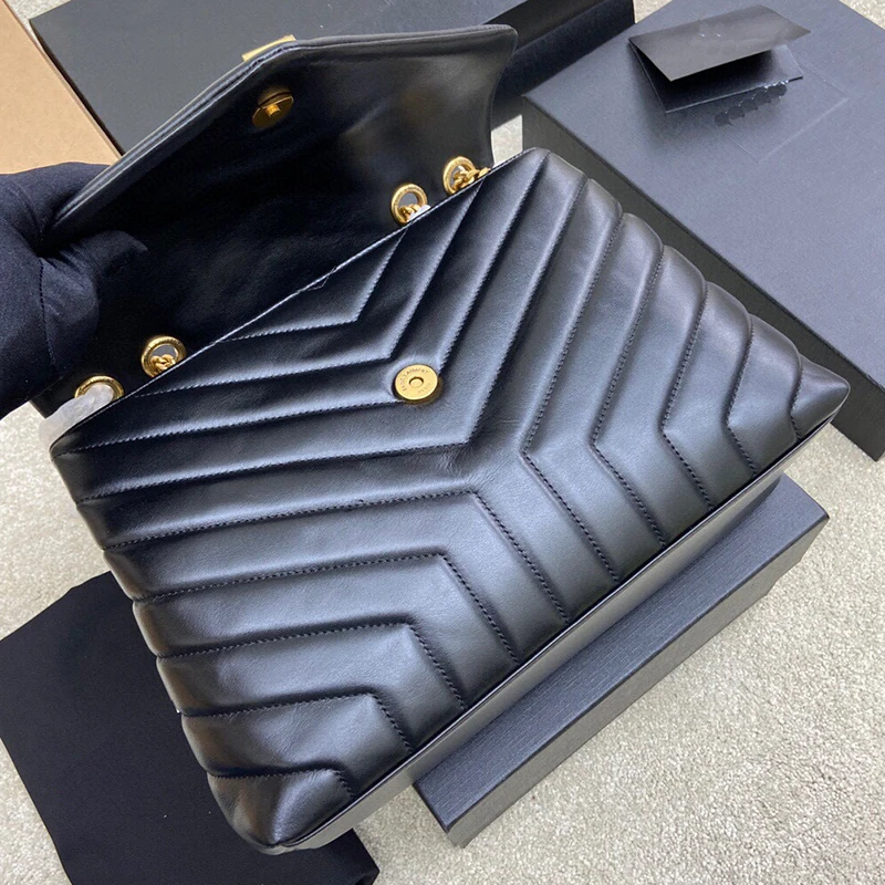 Top Fashion Brand Genuine Leather Shoulder Bag For Woman Commuter Fashion Real Leather Messenger Bag High Quality Crossbody Bag
Top Fashion Brand Genuine Leather Shoulder Bag For Woman Commuter Fashion Real Leather Messenger Bag High Quality Crossbody Bag