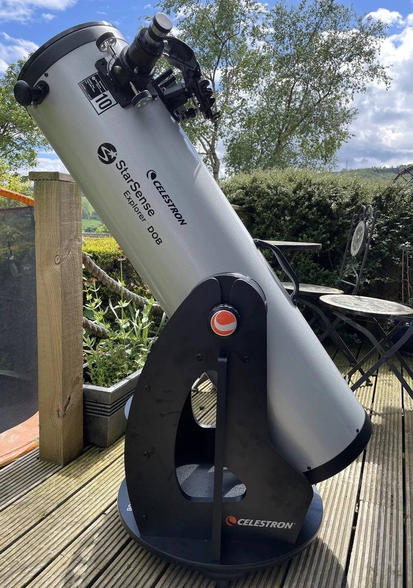 Celestron 22471 StarSense Explorer 10-inch 254mm Dobsonian Smartphone App-Enabled DOB Telescope
Celestron 22471 StarSense Explorer 10-inch 254mm Dobsonian Smartphone App-Enabled DOB Telescope