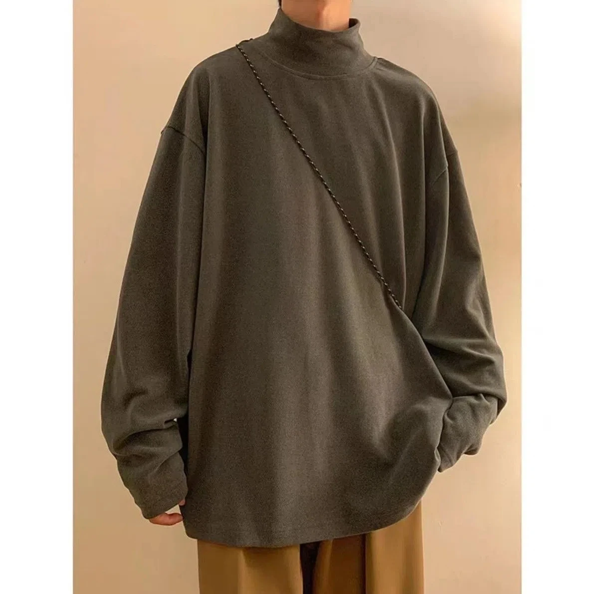 Autumn Winter Fashion Man Solid Casual Turtleneck Men's Loose Tess Bottom Double Faced Velvet Sweater All Match
Autumn Winter Fashion Man Solid Casual Turtleneck Men's Loose Tess Bottom Double Faced Velvet Sweater All Match