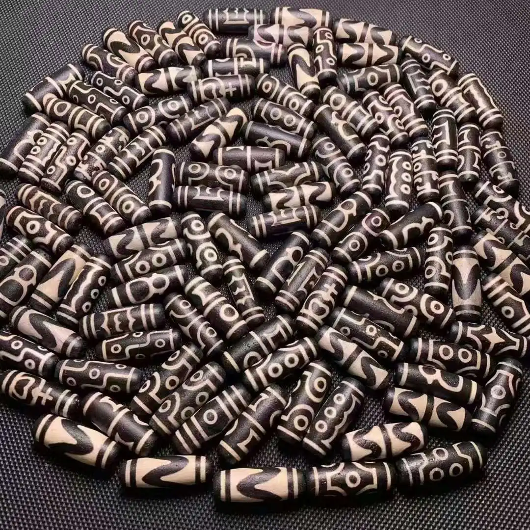 200pcs/Combos Bijoux charms abalorios jewelry making natural agate dzi Black and white dzi stone beads high quality wholesale
200pcs/Combos Bijoux charms abalorios jewelry making natural agate dzi Black and white dzi stone beads high quality wholesale