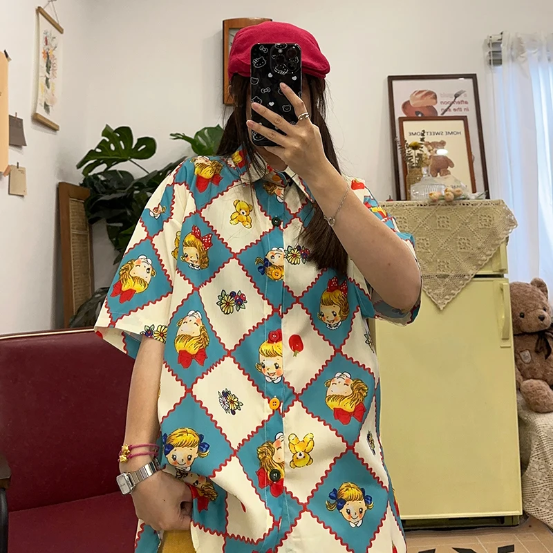 Homemade retro Showa style girl color print loose size short sleeved shirts women summer
Homemade retro Showa style girl color print loose size short sleeved shirts women summer