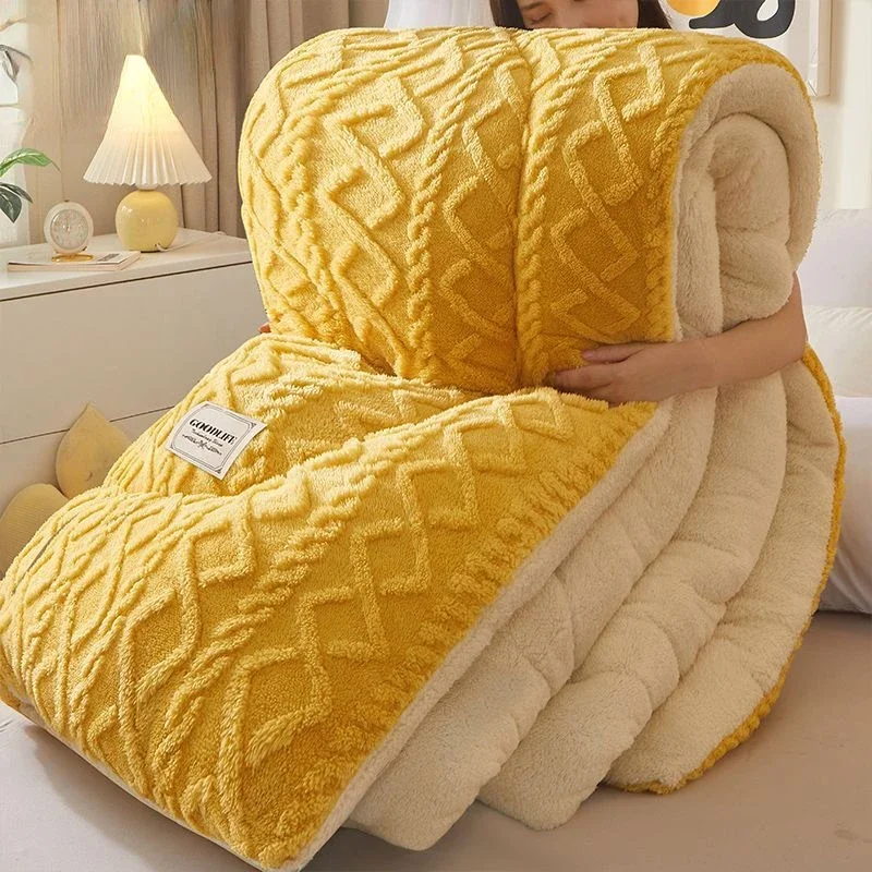 Soft Blanket Quilt Imitation Wool Thickened Quilt Double Thickened Warm Blanket Coral Fleece Blanket Winter Bed Blanket Bed Acce
Soft Blanket Quilt Imitation Wool Thickened Quilt Double Thickened Warm Blanket Coral Fleece Blanket Winter Bed Blanket Bed Acce