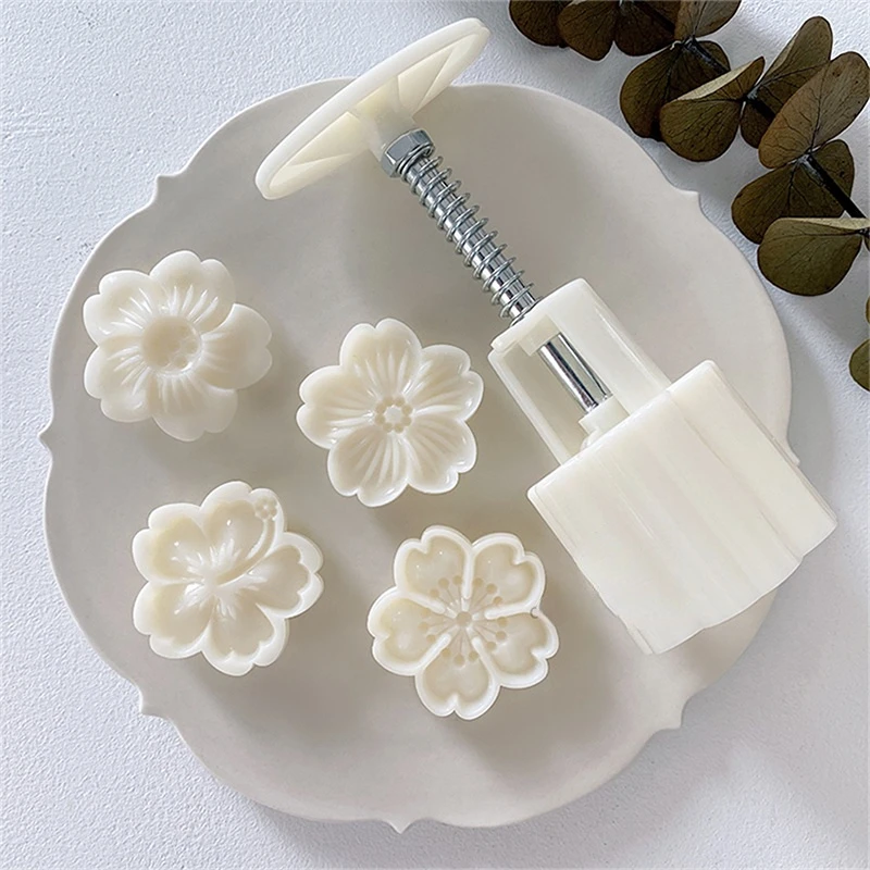 4Pcs/Set Mooncake Mold Cherry Blossom Flowers Sakura Pattern Stamps Hand Press Mold Plungers Pastry Tools Mid-autumn Festival
4Pcs/Set Mooncake Mold Cherry Blossom Flowers Sakura Pattern Stamps Hand Press Mold Plungers Pastry Tools Mid-autumn Festival