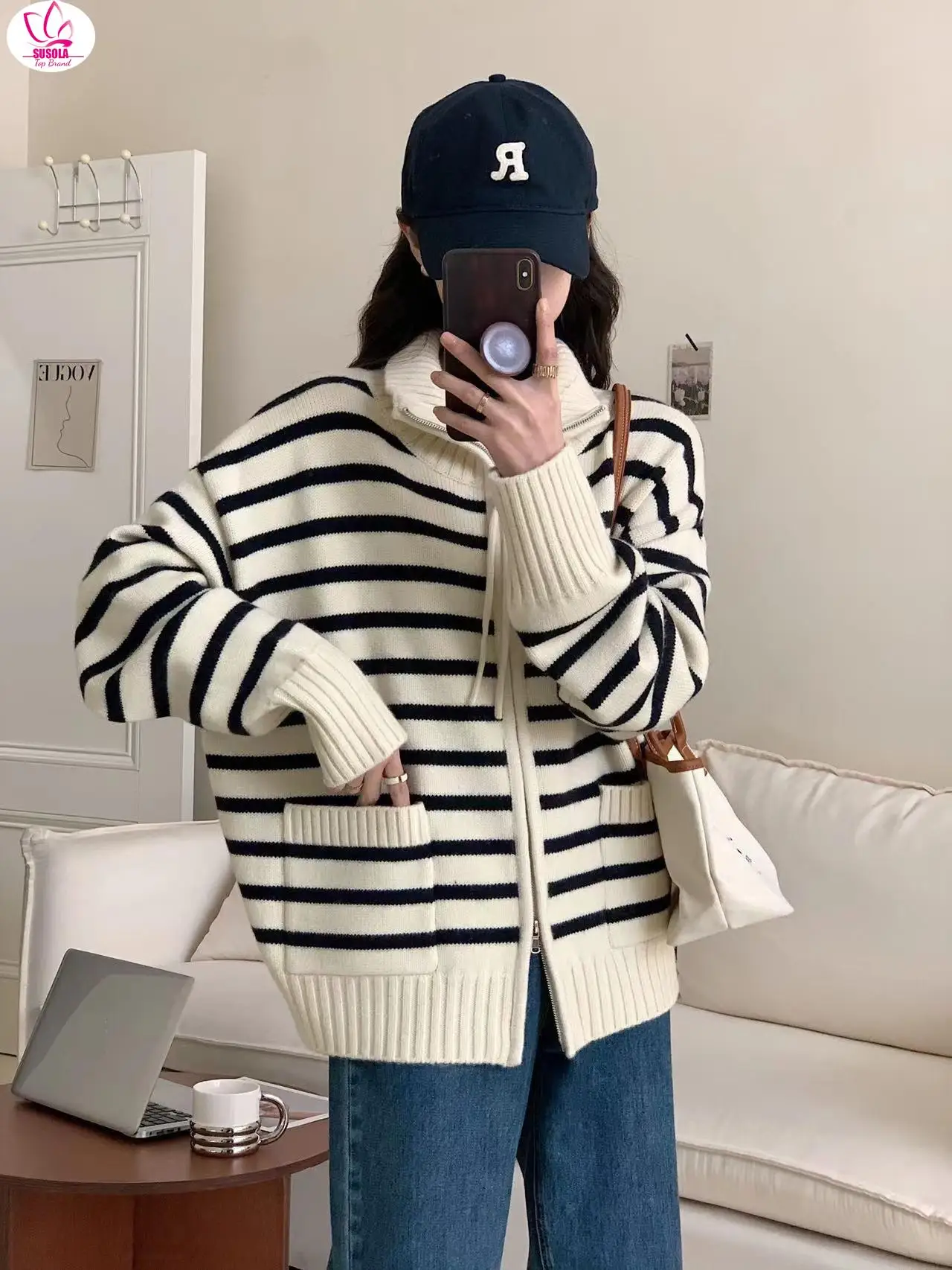 SUSOLA Women's Korean Sle Loose Cardigan, Polo Collar, Stripe Fleece, All-Match Warm, Zip-up Sweater, Outerwear
SUSOLA Women's Korean Sle Loose Cardigan, Polo Collar, Stripe Fleece, All-Match Warm, Zip-up Sweater, Outerwear