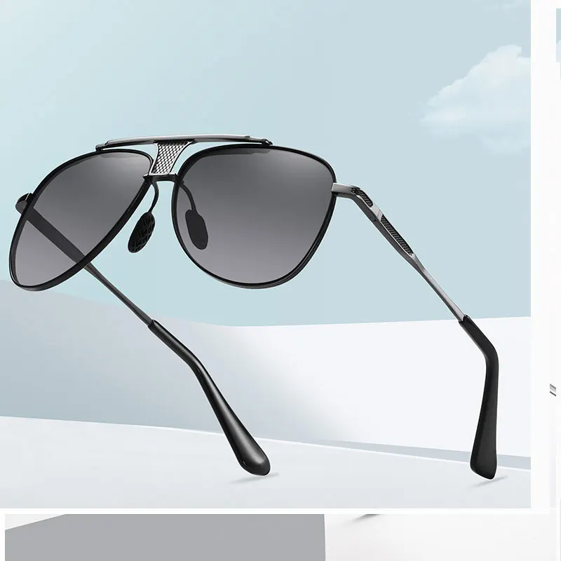 2023 New Gradient Sunglasses Men's dazzling two-tone large frame sunglasses fashion metal sunglasses A725
2023 New Gradient Sunglasses Men's dazzling two-tone large frame sunglasses fashion metal sunglasses A725