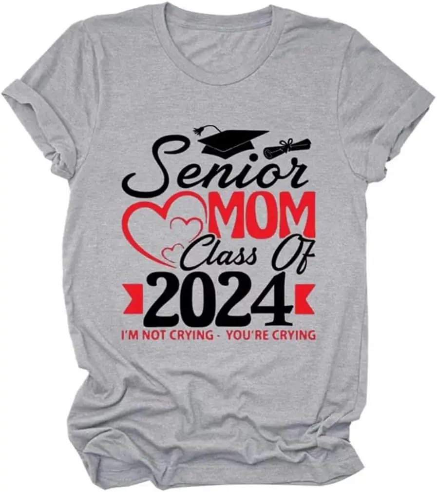 

Senior Mom Clof 2024 Funny Mama Gift Shirt Womens Short Sleeve Letter Printed Shirts Top Casual Crew Neck Tee