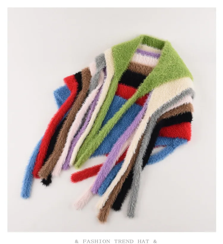 French Style Triangular Headscarf - Women's Winter Accessory 1 Seb169778520149e1b4cff4f7780fc1634