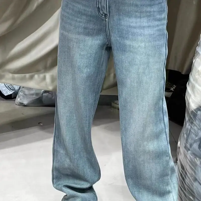 2024 Winter New Fashion Versatile Front And Rear Pockets Smiling Embroidered Style Plush Denim Long Pants comfortable to wear
2024 Winter New Fashion Versatile Front And Rear Pockets Smiling Embroidered Style Plush Denim Long Pants comfortable to wear