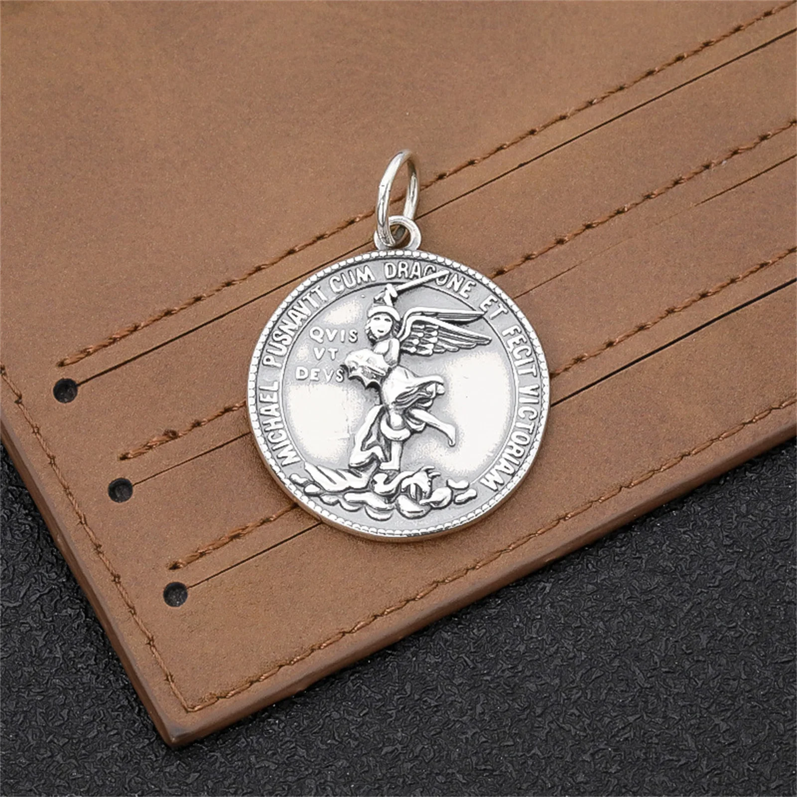 Saint Michael the Archangel Real 925 Sterling Silver Pendant Necklace for Men Women Religious Medal Jewelry
Saint Michael the Archangel Real 925 Sterling Silver Pendant Necklace for Men Women Religious Medal Jewelry