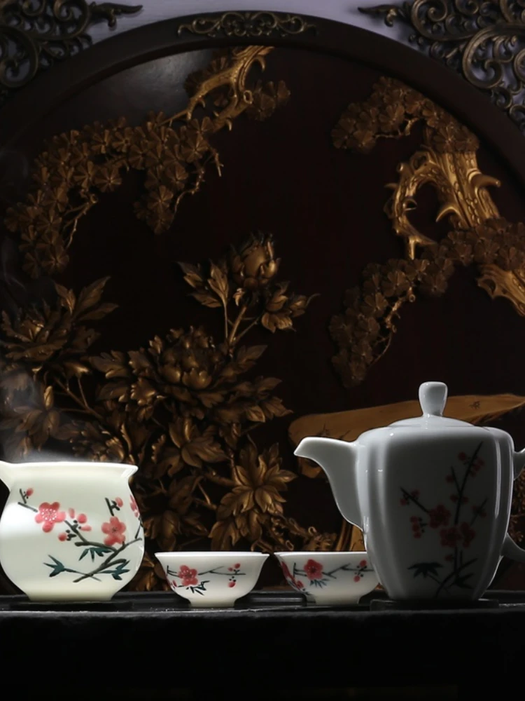 

National Porcelain Underglaze Plum Blossom Antique Kungfu Tea Set And Teapot 7501 Porcelain Produced By State-owned Factories