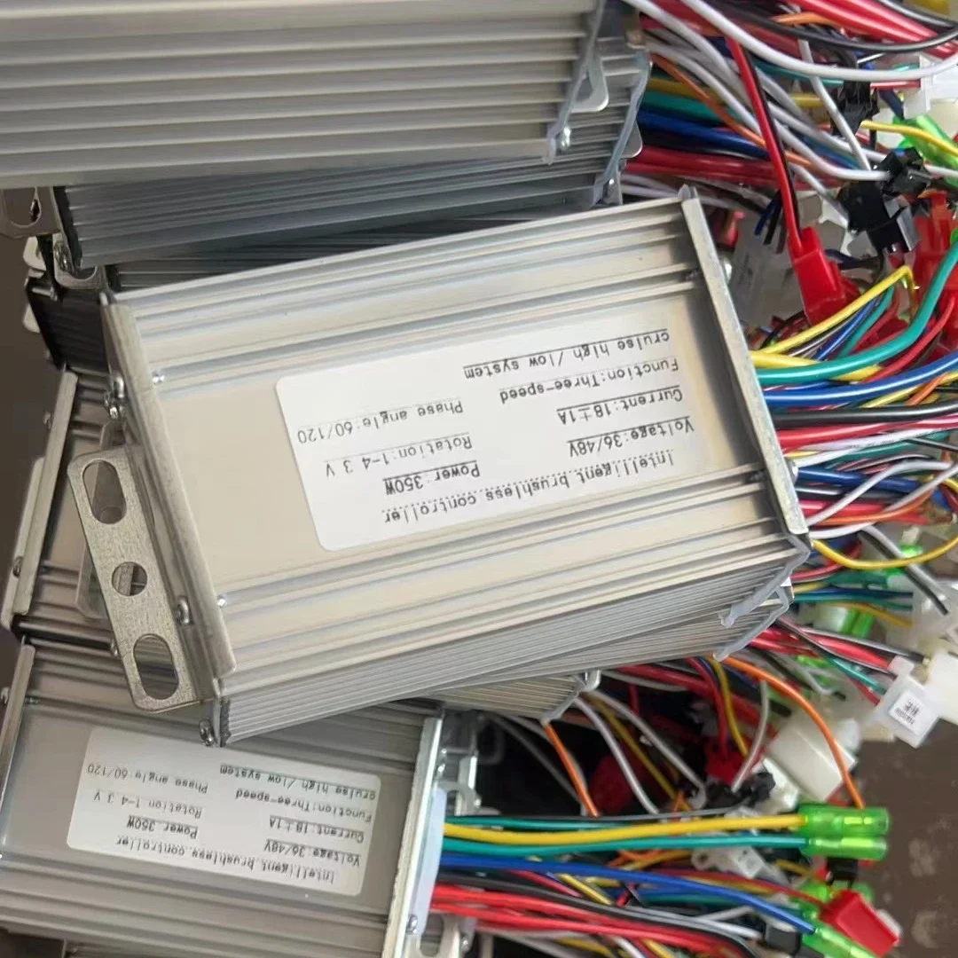 36V48V Electric Controller for Ebike Scooter 350W 18A Speed Controller Reverse for Electric Bicycle & Scooter
36V48V Electric Controller for Ebike Scooter 350W 18A Speed Controller Reverse for Electric Bicycle & Scooter