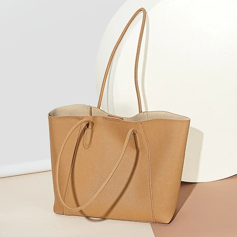 Real Genuine Leather Handbag Tote Shoulder Large Capacity Bag Niche Design Europe American Style Casual Big Shopping Shopper Bag
Real Genuine Leather Handbag Tote Shoulder Large Capacity Bag Niche Design Europe American Style Casual Big Shopping Shopper Bag