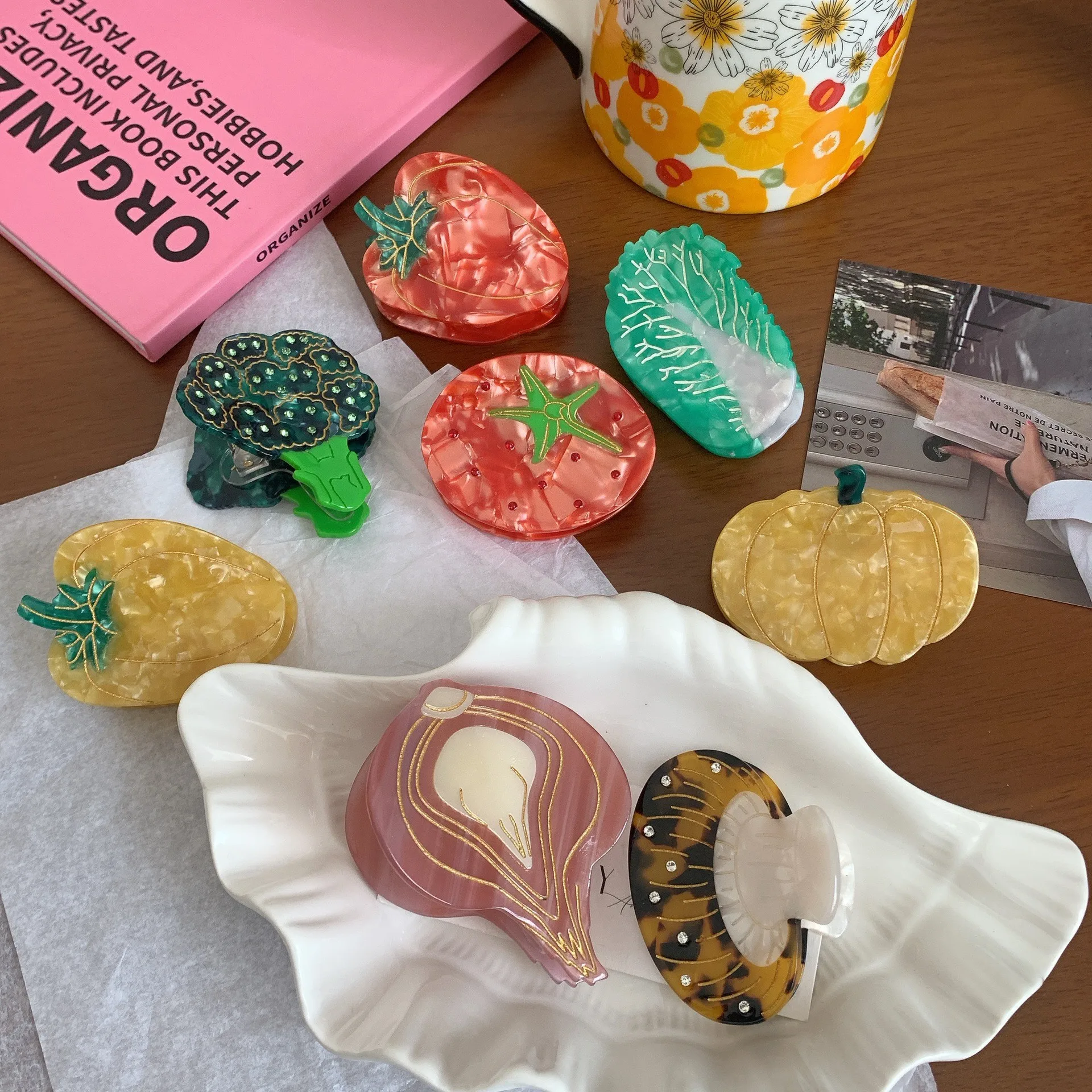 Новая летняя серия растений заколка для волос симпатичная ацетатная заколка для волос креативная брокколи томатная Акула заколка для женщин аксессуары для волос
Новая летняя серия растений заколка для волос симпатичная ацетатная заколка для волос креативная брокколи томатная Акула заколка для женщин аксессуары для волос