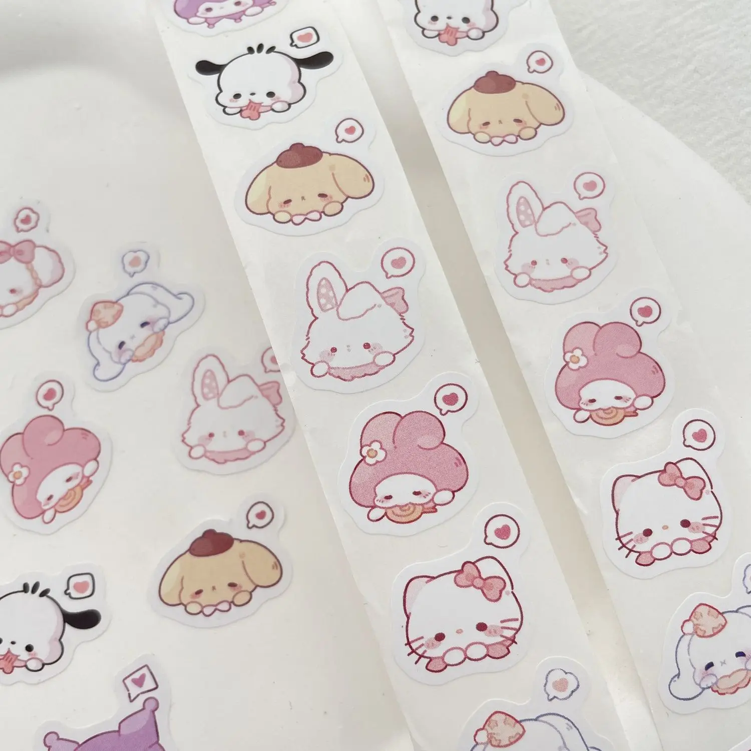 New 500PCS Sanrio Mymelody Kuromi Cute Sealing Stickers Roll Self-adhesive Children's Kawaii Anime Cartoon Stickers Toys Gifts
New 500PCS Sanrio Mymelody Kuromi Cute Sealing Stickers Roll Self-adhesive Children's Kawaii Anime Cartoon Stickers Toys Gifts