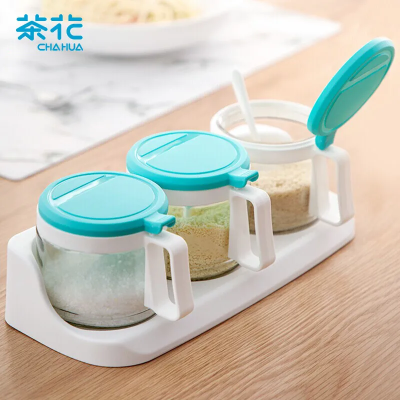 

CHAHUA Glass Seasoning Bottles with Spoon Lid Transparent Plastic Tank Salt Sugar Spice Pepper Bottles For Seasoning Storage Box