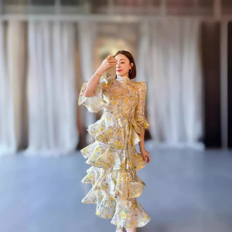 2024Summer New Silk Linen Organza Cake Pleats Floral Dress Dress Guangzhou Thirteen Rows
2024Summer New Silk Linen Organza Cake Pleats Floral Dress Dress Guangzhou Thirteen Rows