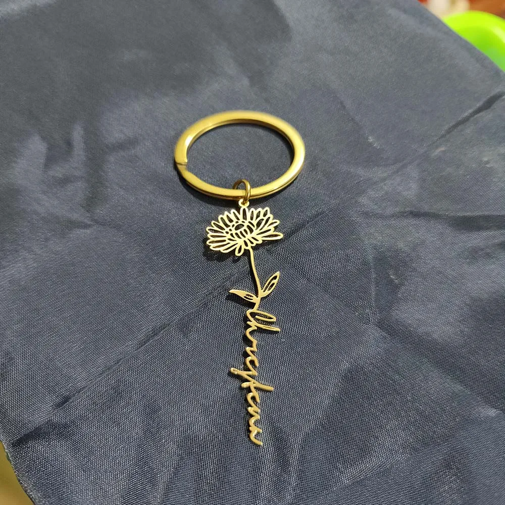 Custom Name keychain With Twelve Birth Flowers Stainless Steel Jewelry 2022 Birthday Gift For Women Personalise key chain Name
Custom Name keychain With Twelve Birth Flowers Stainless Steel Jewelry 2022 Birthday Gift For Women Personalise key chain Name
