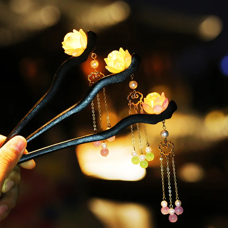 

Glowing Light Lotus Tassel Hair Sticks for Buns Women Lantern Hairpin Chinese Ancient Style Hanfu Headwear LED Light Hair Fork