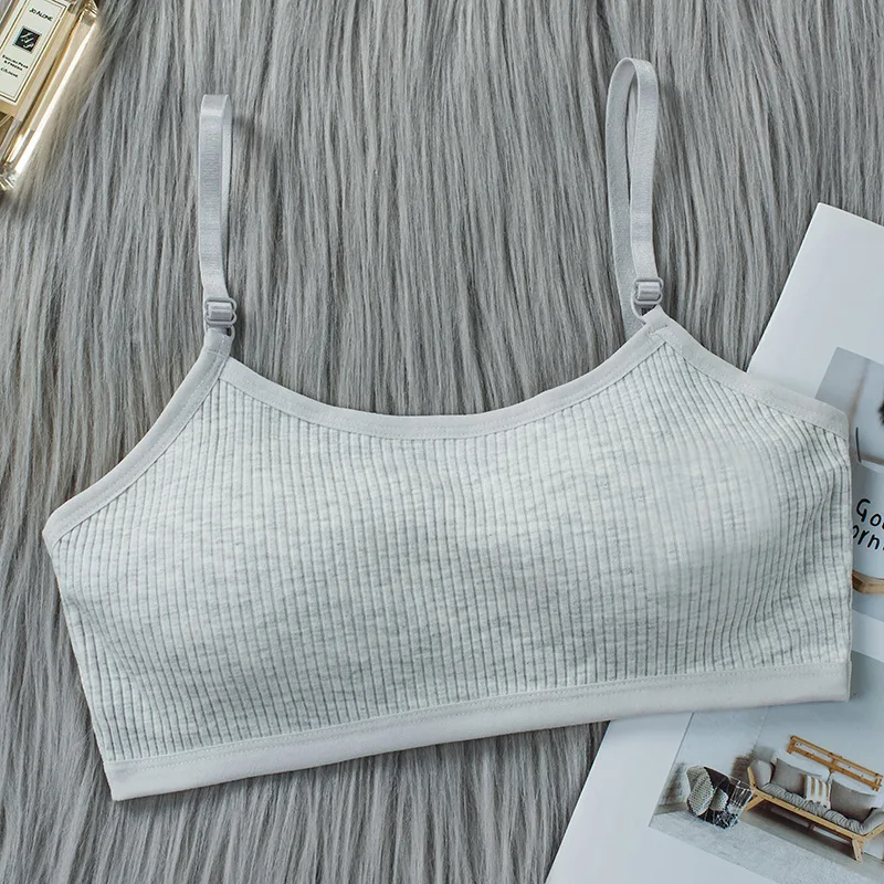 Teen Girls Underwear Training Bra Sports Bra Solid Color Teen Underwear Puberty Bras Full Cup Seamless Push Up Running Yoga Bra
Teen Girls Underwear Training Bra Sports Bra Solid Color Teen Underwear Puberty Bras Full Cup Seamless Push Up Running Yoga Bra