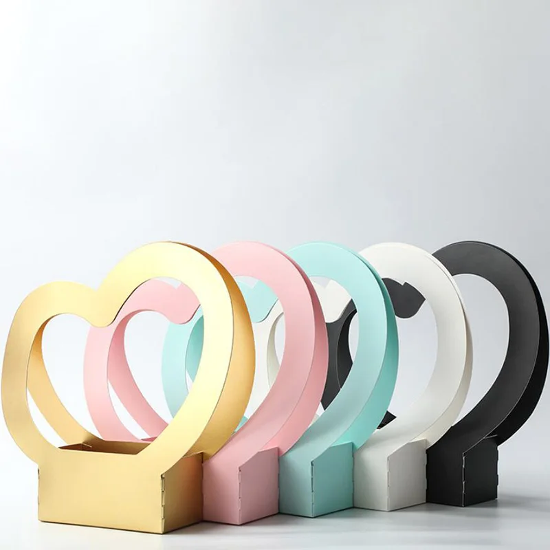 100pcs Love Flower Basket Heart Shaped Hollow Valentines Day Box Gift Packaging Boxes Paper Sweet Wedding Decorative Boxes
100pcs Love Flower Basket Heart Shaped Hollow Valentines Day Box Gift Packaging Boxes Paper Sweet Wedding Decorative Boxes