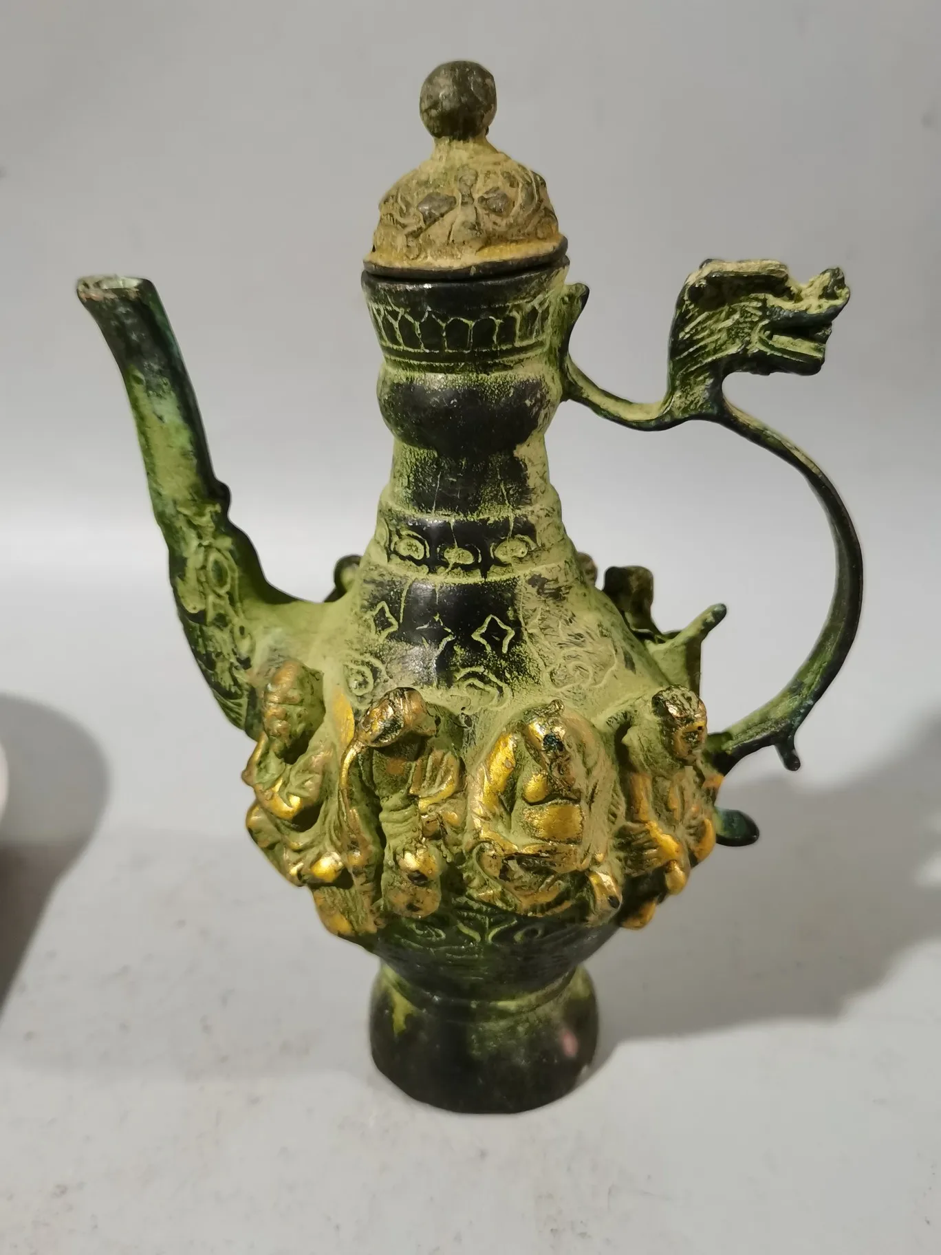 

Antique Bronze Gilded Eight Immortals Wine Pot Home Decoration Craft Ornaments