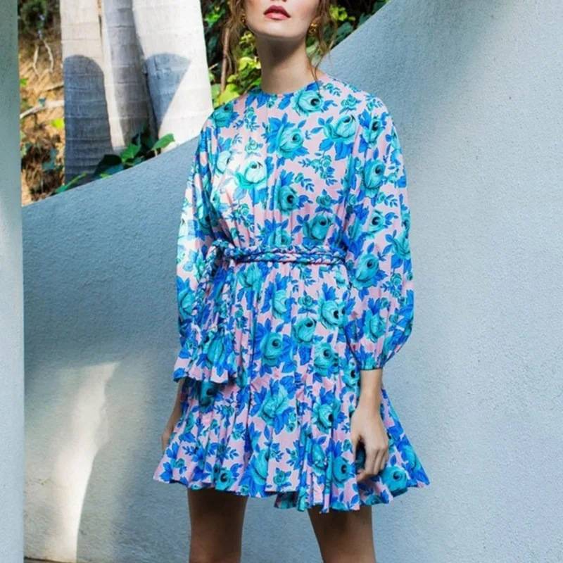 Casual 2024 Floral Print Office Slim Dress Elegant New Draped Pleat Temperament Party Dress Women Chic Long Sleeve Mini Dress
Casual 2024 Floral Print Office Slim Dress Elegant New Draped Pleat Temperament Party Dress Women Chic Long Sleeve Mini Dress