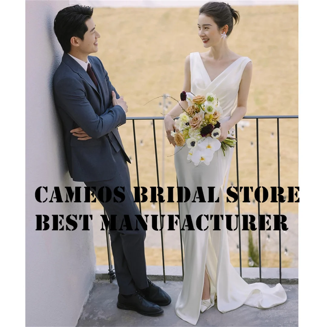 SONDR Custom Made V-Neck Sleevelsss Wedding Dresses Korea Corset Satin A-Line High Slit Brides Gowns Ivory Women Bridal Dresses
SONDR Custom Made V-Neck Sleevelsss Wedding Dresses Korea Corset Satin A-Line High Slit Brides Gowns Ivory Women Bridal Dresses