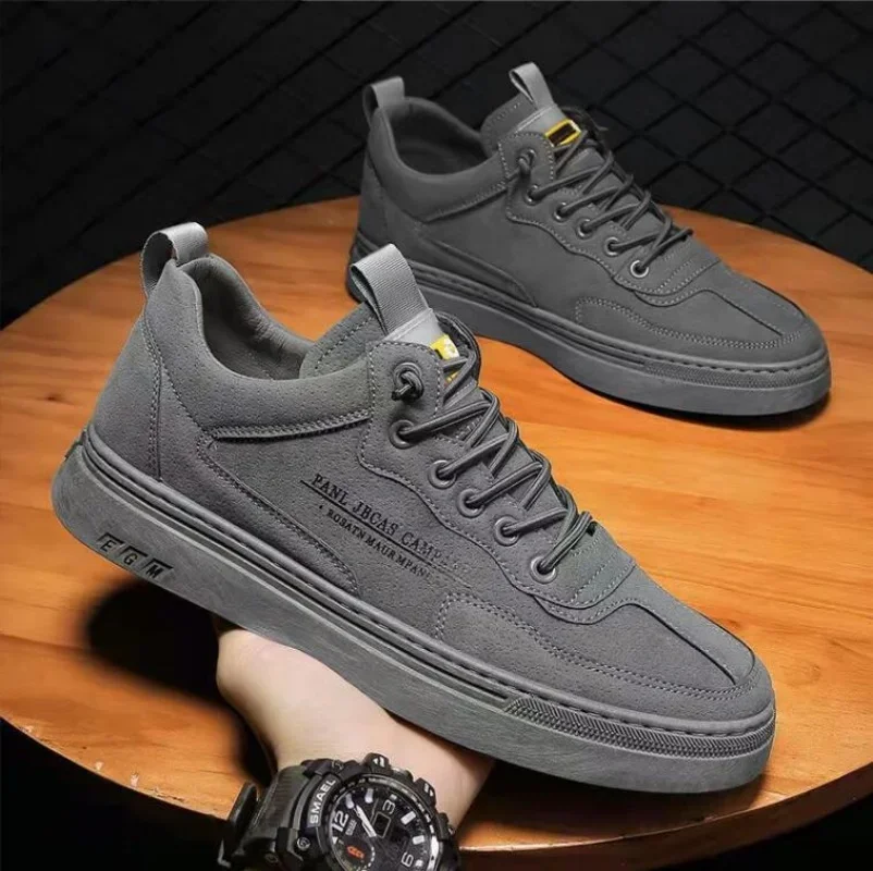 2024 Designer Classic Vulcanized Sneakers for Men Trend Casual Leather Shoes Luxury Trainer Mens Walking Running Jogging Shoes
2024 Designer Classic Vulcanized Sneakers for Men Trend Casual Leather Shoes Luxury Trainer Mens Walking Running Jogging Shoes