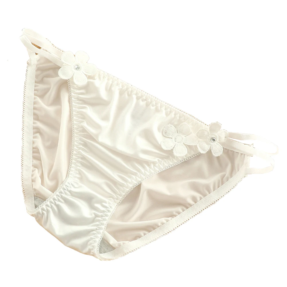 Womens Sexy Flower Decorated Smooth Satin Panties Breathable Comfortable Cotton Crotch Underpants Low Waisted Triangle Pants
Womens Sexy Flower Decorated Smooth Satin Panties Breathable Comfortable Cotton Crotch Underpants Low Waisted Triangle Pants