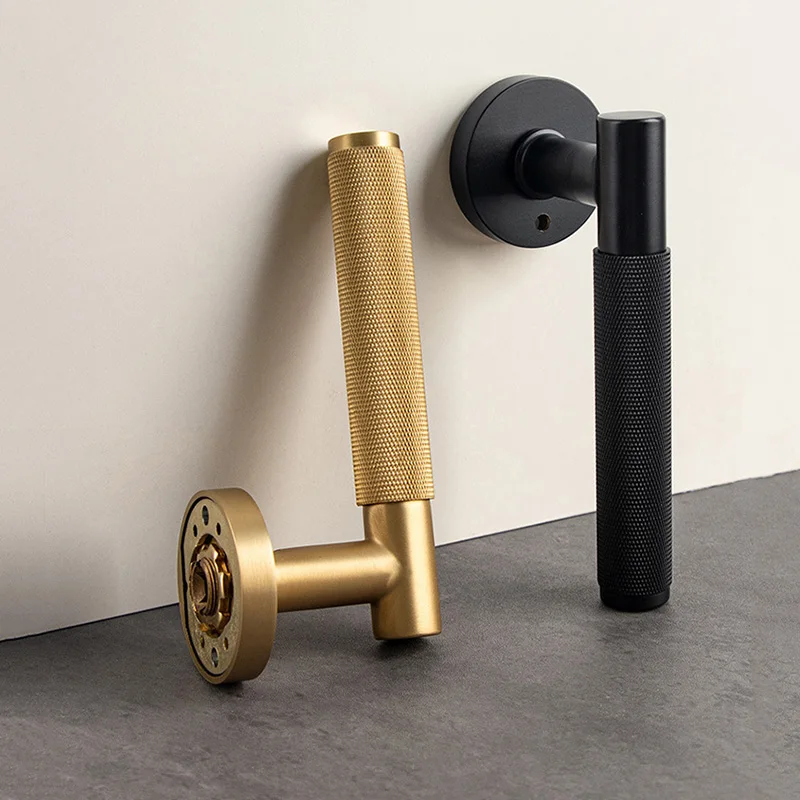 Solid Brass Knurled handle Lock Gold Lever Handles Interior Door Mute Lock Set Exquisite Split Bedroom/Bathroom Door Locks
Solid Brass Knurled handle Lock Gold Lever Handles Interior Door Mute Lock Set Exquisite Split Bedroom/Bathroom Door Locks