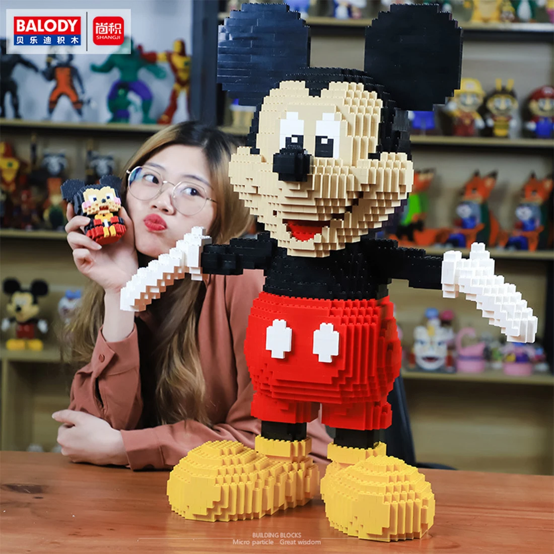 

2500Pcs+ Disney Mickey Mouse Building Blocks Big 67Cm High 3D Model Classic Cartoon Figures Bricks Toys for Kid Christmas