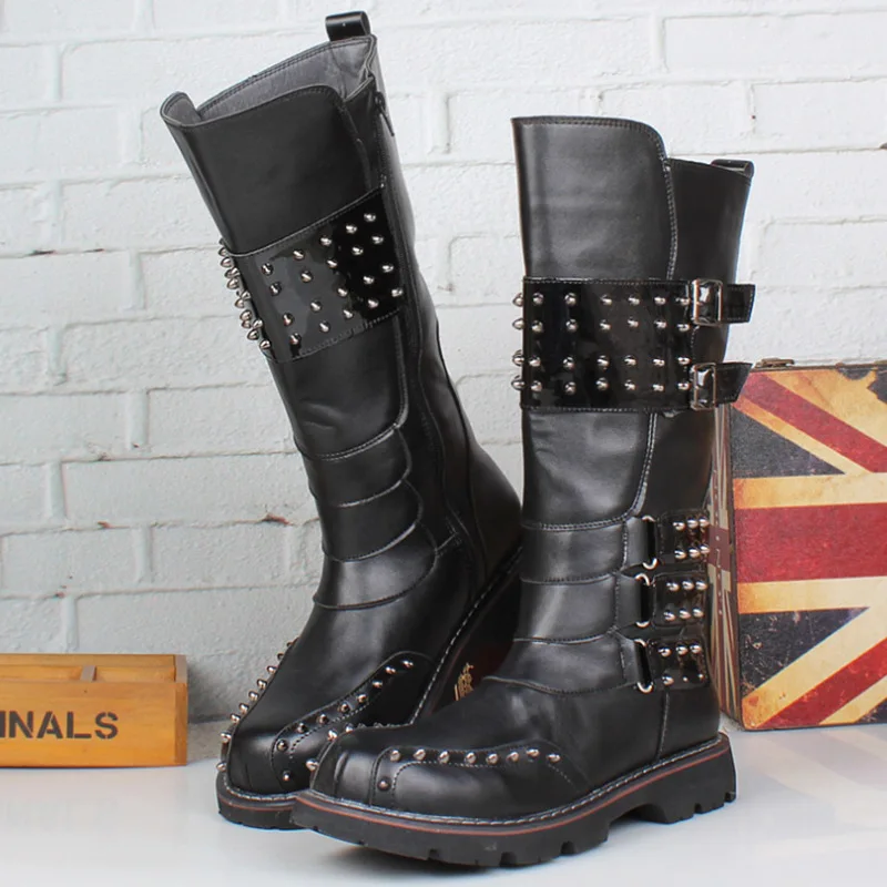 Luxury Mens Black Motorcycle Boots Designer Army Training Antique Cosplay Rivets Charm Punk Street Casual Riding Botas Buckle
Luxury Mens Black Motorcycle Boots Designer Army Training Antique Cosplay Rivets Charm Punk Street Casual Riding Botas Buckle