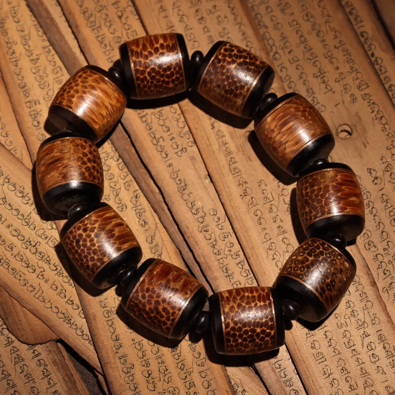 4"Tibetan Temple Collection Old Red Sandalwood Mosaic Bodhi Beads 10 Buddha Beads Bracelet Necklace Pendant Amulet Dharma
4"Tibetan Temple Collection Old Red Sandalwood Mosaic Bodhi Beads 10 Buddha Beads Bracelet Necklace Pendant Amulet Dharma