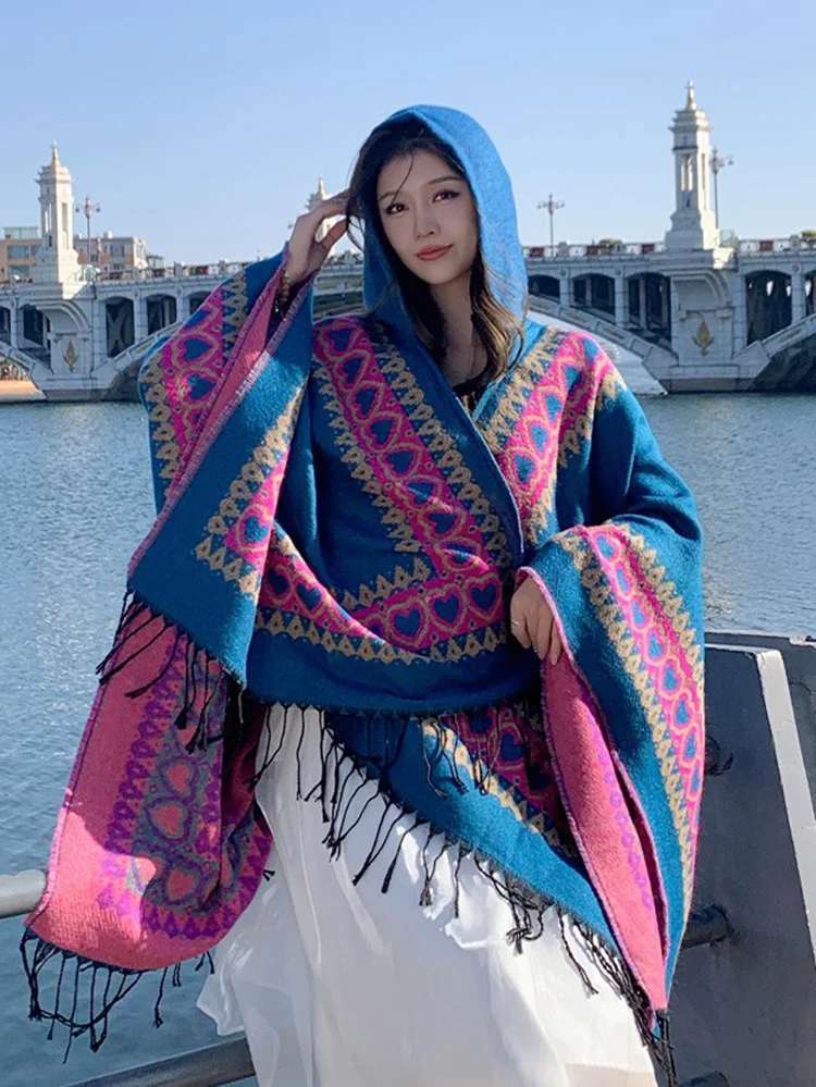 Винтажная трикотажная накидка GypsyLady, накидки с капюшоном в стиле бохо, весна-осень, теплая Синяя женская накидка в этническом стиле, накидка с кисточками, пончо, верхняя одежда
Винтажная трикотажная накидка GypsyLady, накидки с капюшоном в стиле бохо, весна-осень, теплая Синяя женская накидка в этническом стиле, накидка с кисточками, пончо, верхняя одежда