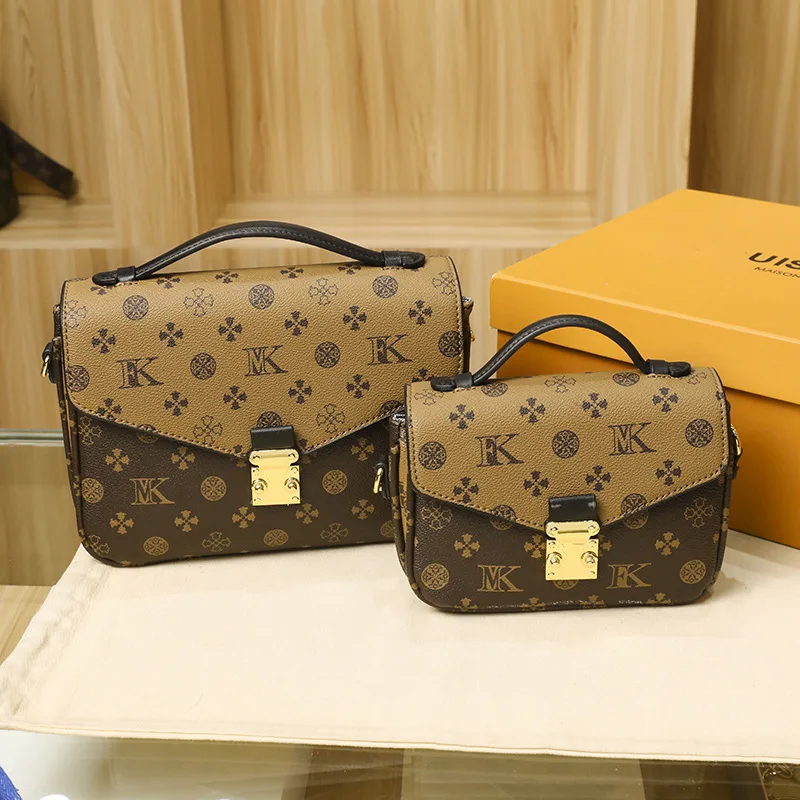 

Luxury Envelope Bag 2024 New Trendy and Versatile Handheld Postman Bag One Shoulder Crossbody Bag Old Flower Women's Bag