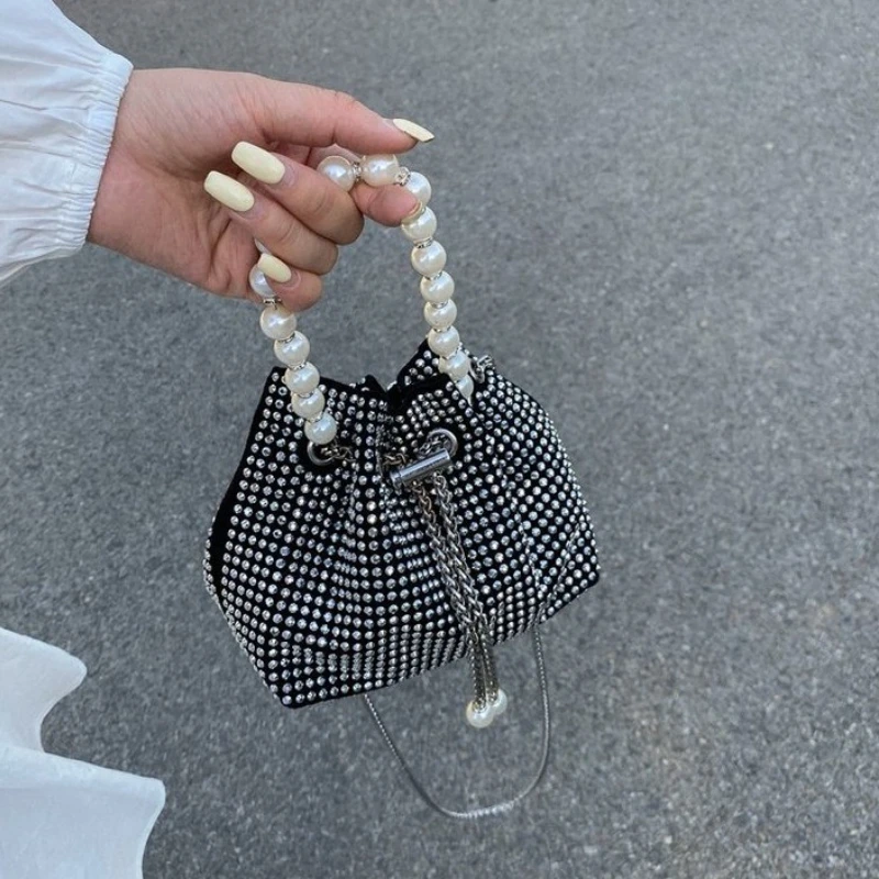 

High-quality texture small bag female summer 2022 new trendy fashion niche diamond-encrusted chain messenger bag portable bag