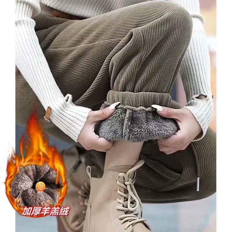 2023 Winter Thickened Plush Corduroy Pants Korean New Women's Loose Skinny Leggings Harun Pants Sweatpants Women black pants
2023 Winter Thickened Plush Corduroy Pants Korean New Women's Loose Skinny Leggings Harun Pants Sweatpants Women black pants