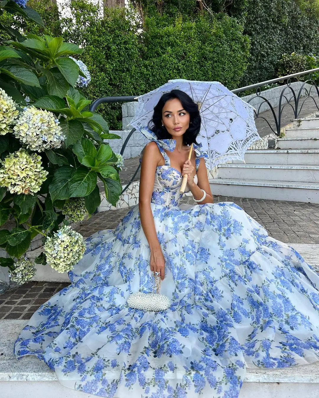 Элегантное платье с цветочным принтом для женщин, модное женское платье с высокой талией, лето 2023, шикарное женское вечернее платье
Элегантное платье с цветочным принтом для женщин, модное женское платье с высокой талией, лето 2023, шикарное женское вечернее платье