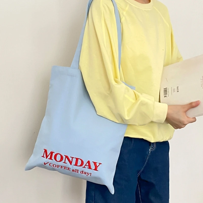 Сумка на плечо с надписью для женщин, вместительная холщовая сумочка-тоут, повседневный многоразовый саквояж для покупок для студентов
Сумка на плечо с надписью для женщин, вместительная холщовая сумочка-тоут, повседневный многоразовый саквояж для покупок для студентов