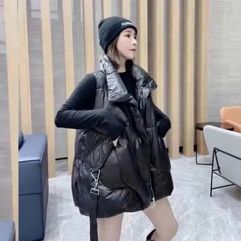 2023New Women Vest Jacket Down Cotton Vest Autumn Winter Outwear Thicken Loose zipper Coat Female Sleeveless Waistcoat Snow Wear
2023New Women Vest Jacket Down Cotton Vest Autumn Winter Outwear Thicken Loose zipper Coat Female Sleeveless Waistcoat Snow Wear