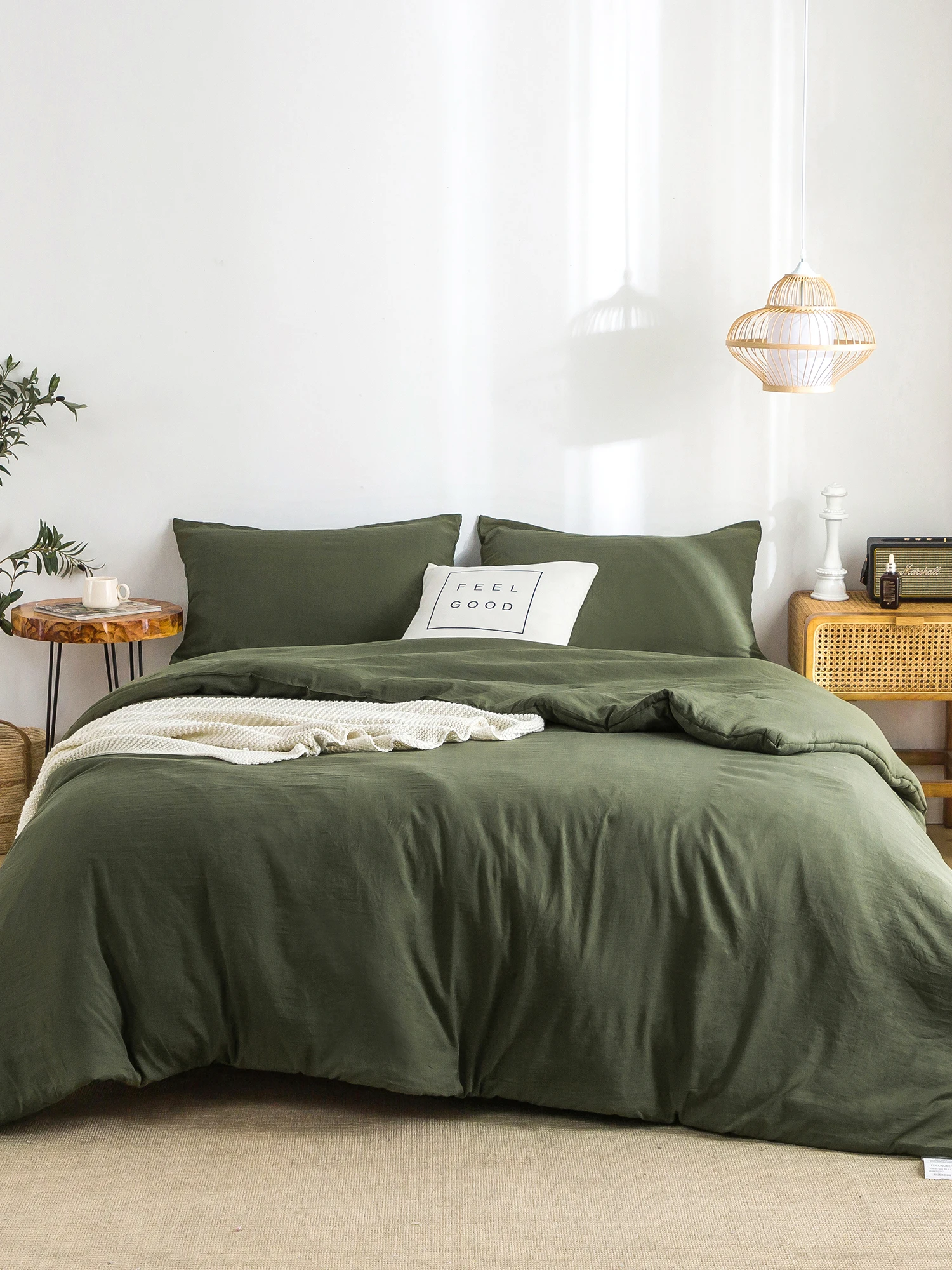 Dark Olive green Bedding comforter set pillow sham Full size Lightweight summer double bed All Season Use Fluffy Cotton Fabric
Dark Olive green Bedding comforter set pillow sham Full size Lightweight summer double bed All Season Use Fluffy Cotton Fabric