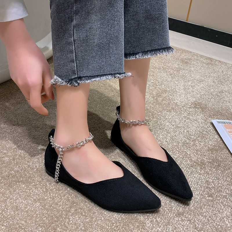 Мокасины женские замшевые, модные туфли на плоской подошве, с металлическим украшением, без застежки, повседневная обувь, осень 
Мокасины женские замшевые, модные туфли на плоской подошве, с металлическим украшением, без застежки, повседневная обувь, осень