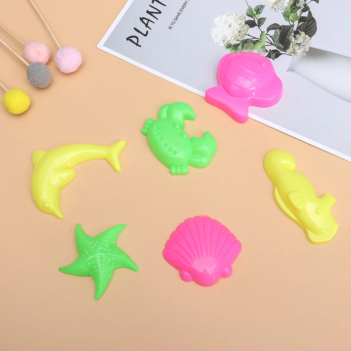 6pcs Sand Molds Play Sand Molds Sandbox Toys Creatures Sand Molds Beach Sand Toys Set for Kids ( )
6pcs Sand Molds Play Sand Molds Sandbox Toys Creatures Sand Molds Beach Sand Toys Set for Kids ( )